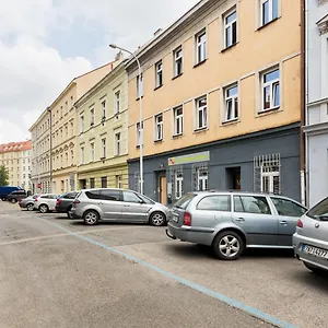 Easy Housing Hostel Praga
