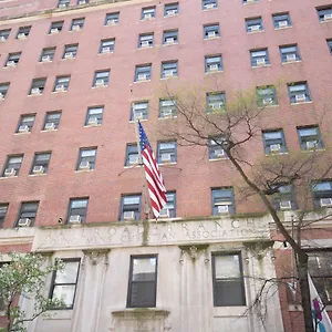 Vanderbilt Ymca *** New York